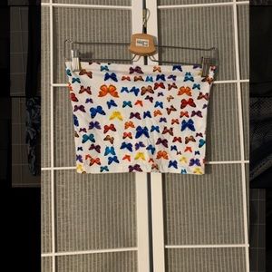 🗞🦋BUTTERFLY AND NEWSPAPER PRINT TOP!!🗞🦋